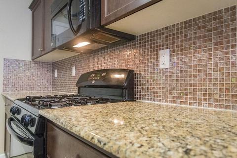 992 Tradition Dr, Lemoore, CA 93245 photo 13