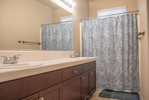 992 Tradition Dr, Lemoore, CA 93245 photo 25