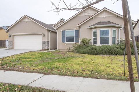 992 Tradition Dr, Lemoore, CA 93245 photo 3