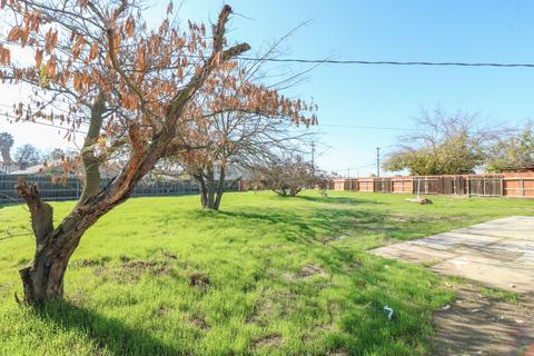 281 W Spring Ln, Lemoore, CA 93245 photo 15