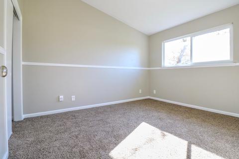 281 W Spring Ln, Lemoore, CA 93245 photo 9
