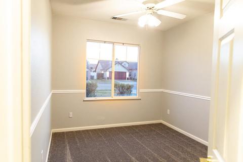 1610 Fireside Way, Lemoore, CA 93245 photo 31
