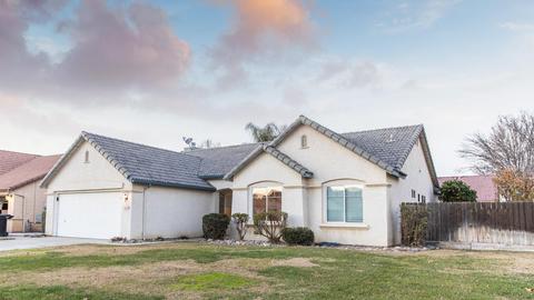 1610 Fireside Way, Lemoore, CA 93245 photo 2