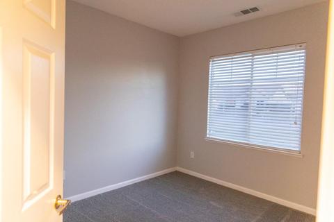 1610 Fireside Way, Lemoore, CA 93245 photo 30