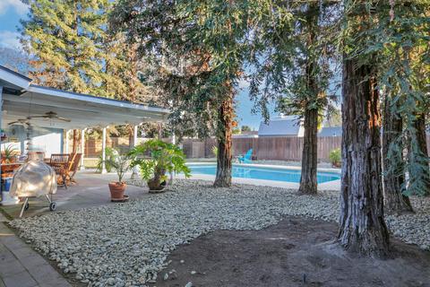 2335 E Howard Ave, Visalia, CA 93292 photo 33