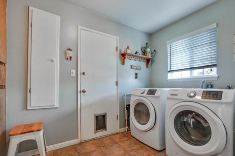 2335 E Howard Ave, Visalia, CA 93292 photo 15