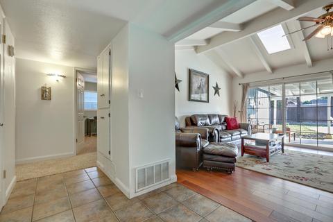 2335 E Howard Ave, Visalia, CA 93292 photo 16