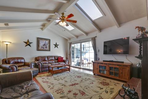 2335 E Howard Ave, Visalia, CA 93292 photo 6