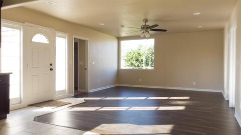 809 E Shasta St, Avenal, CA 93204 photo 15