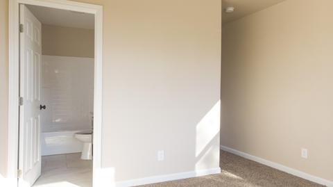 809 E Shasta St, Avenal, CA 93204 photo 18