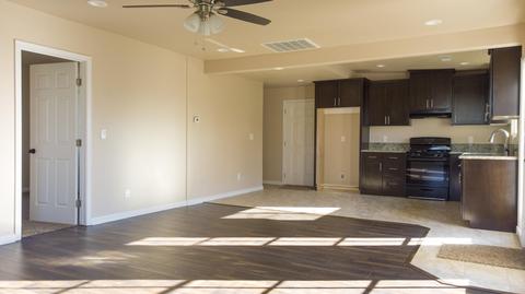 809 E Shasta St, Avenal, CA 93204 photo 13
