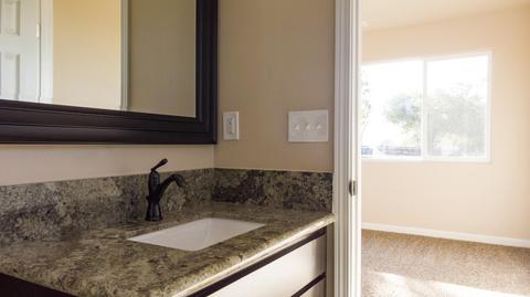 809 E Shasta St, Avenal, CA 93204 photo 19