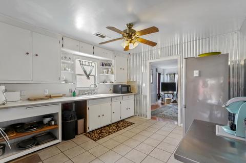 1014 E K Rd, Visalia, CA 93292 photo 9