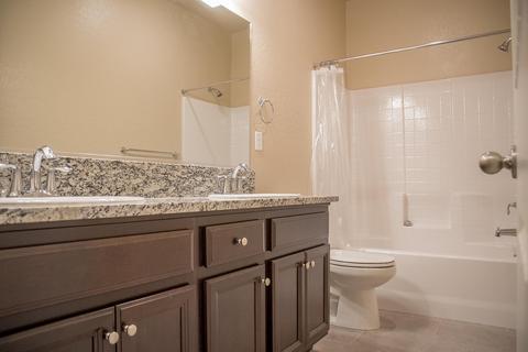 681 Strada St, Lemoore, CA 93245 photo 28
