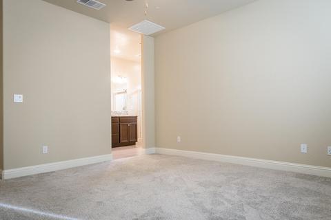 681 Strada St, Lemoore, CA 93245 photo 22