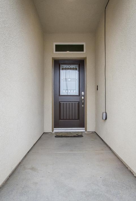 681 Strada St, Lemoore, CA 93245 photo 6
