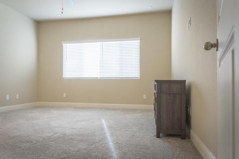 681 Strada St, Lemoore, CA 93245 photo 21