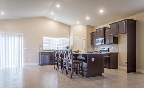 681 Strada St, Lemoore, CA 93245 photo 15