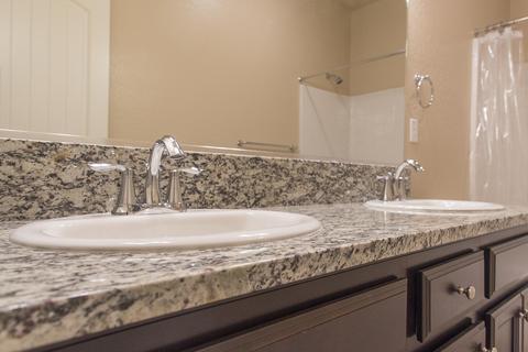 681 Strada St, Lemoore, CA 93245 photo 29