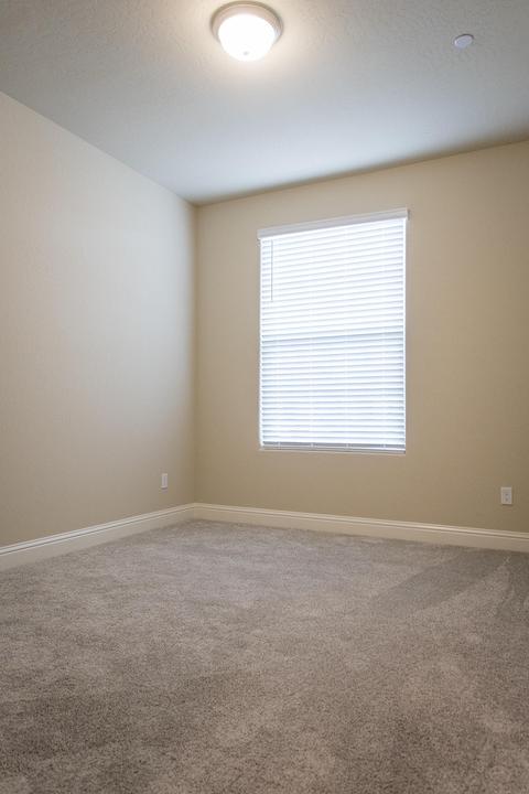 681 Strada St, Lemoore, CA 93245 photo 30