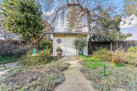 1008 E Cypress Ave, Visalia, CA 93292 photo 18