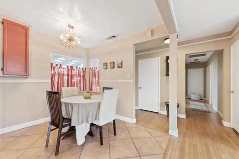 1008 E Cypress Ave, Visalia, CA 93292 photo 7