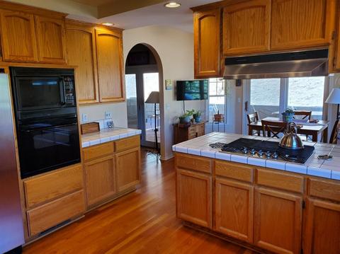 40961 Grouse Dr, Three Rivers, CA 93271 photo 6