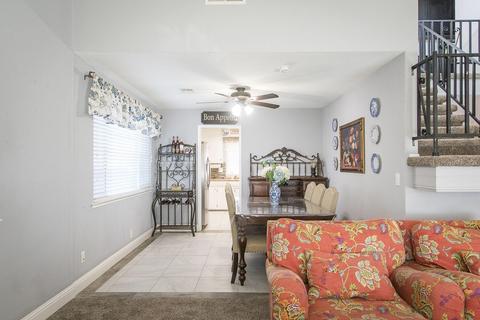 648 Cedar Ln, Lemoore, CA 93245 photo 9