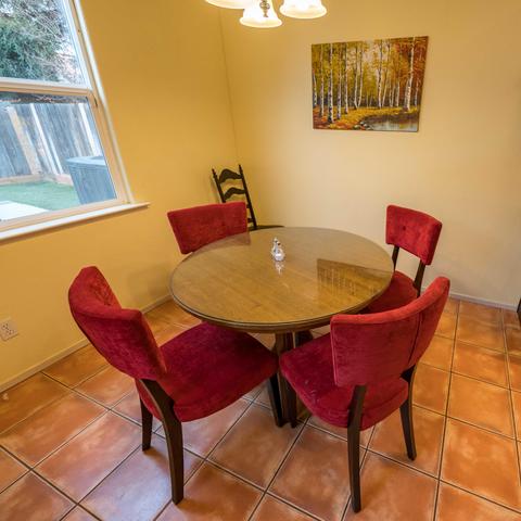 1548 E Dorothea Ave, Visalia, CA 93292 photo 16