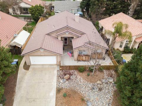 1548 E Dorothea Ave, Visalia, CA 93292 photo 3