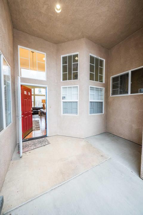 1548 E Dorothea Ave, Visalia, CA 93292 photo 9