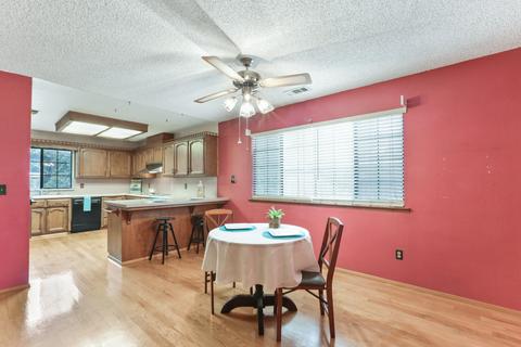 2600 E Feemster Ave, Visalia, CA 93292 photo 11