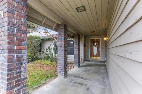 2600 E Feemster Ave, Visalia, CA 93292 photo 4