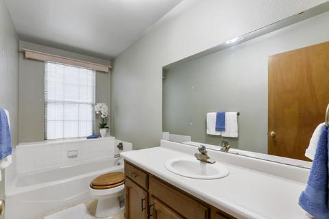 2600 E Feemster Ave, Visalia, CA 93292 photo 20