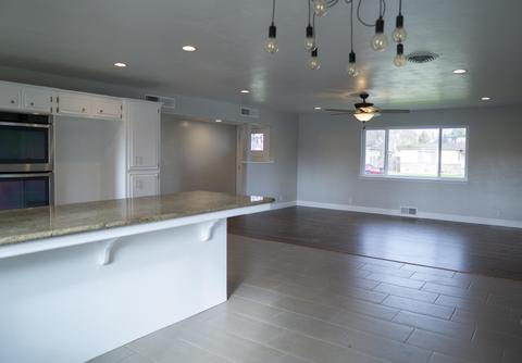 269 E Sandra Ave, Tulare, CA 93274 photo 6