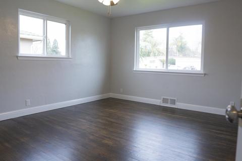 269 E Sandra Ave, Tulare, CA 93274 photo 19