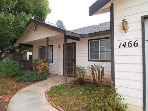 1466 Willow St, Exeter, CA 93221 photo 1