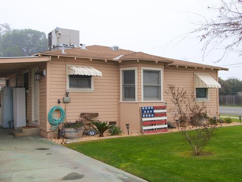 405 E Palm St, Exeter, CA 93221 photo 4