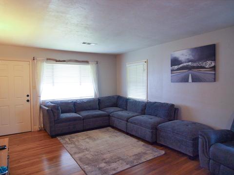 405 E Palm St, Exeter, CA 93221 photo 7