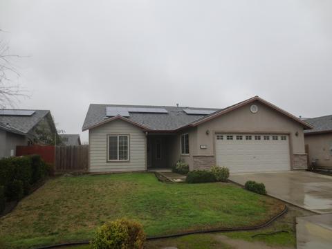 31046 Eagle St, Visalia, CA 93291 photo 2
