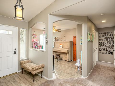 826 Monaco Dr, Lemoore, CA 93245 photo 4
