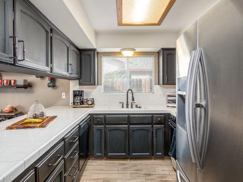 826 Monaco Dr, Lemoore, CA 93245 photo 10
