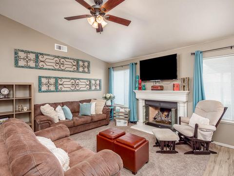 826 Monaco Dr, Lemoore, CA 93245 photo 7