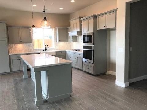 2055 Mt Stewart, Tulare, CA 93274 photo 2
