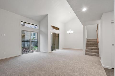 4736 W Iris Ave, Visalia, CA 93277 photo 11