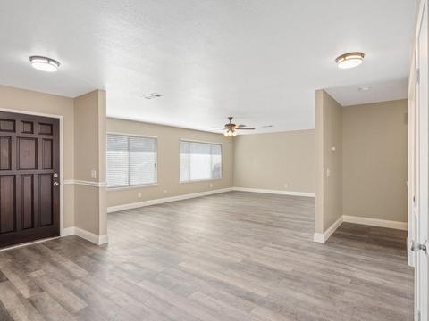179 Silver Star Ct, Merced, CA 95348 photo 2