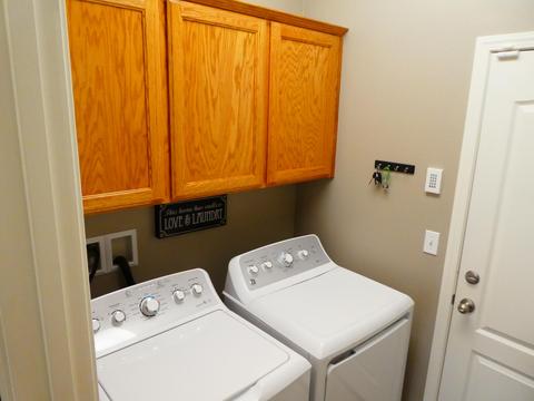 1781 E Arrowhead Pl, Tulare, CA 93274 photo 25