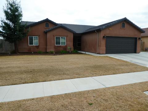 1781 E Arrowhead Pl, Tulare, CA 93274 photo 1