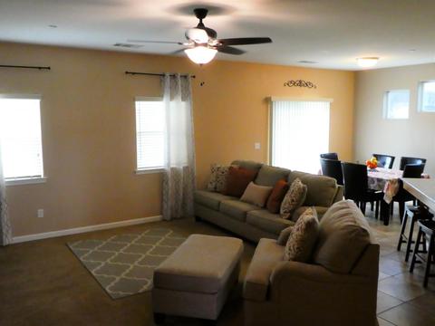 1781 E Arrowhead Pl, Tulare, CA 93274 photo 10