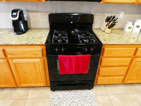 1781 E Arrowhead Pl, Tulare, CA 93274 photo 23